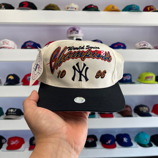 Vintage 1996 MLB New York Yankees World Series Snap Back New with Tags