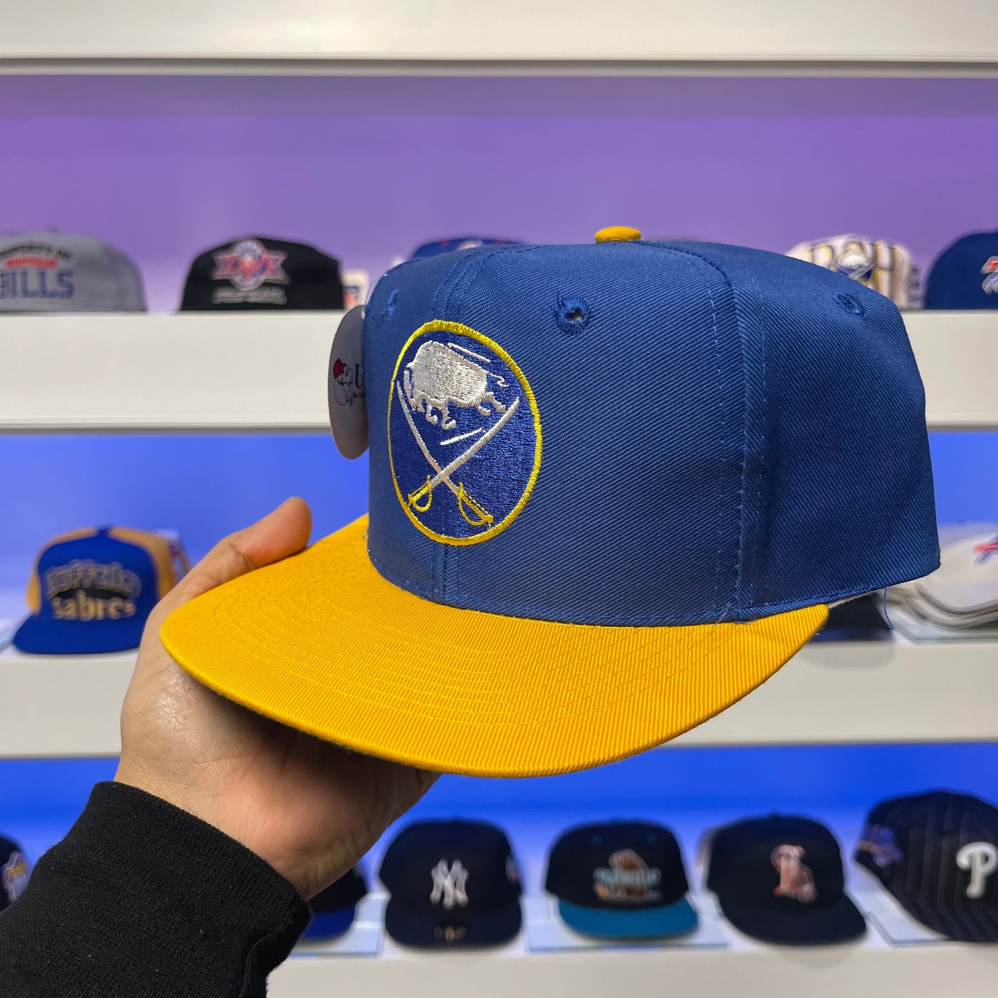 Vintage 1990s Buffalo Sabres Snap Back Dead Stock New