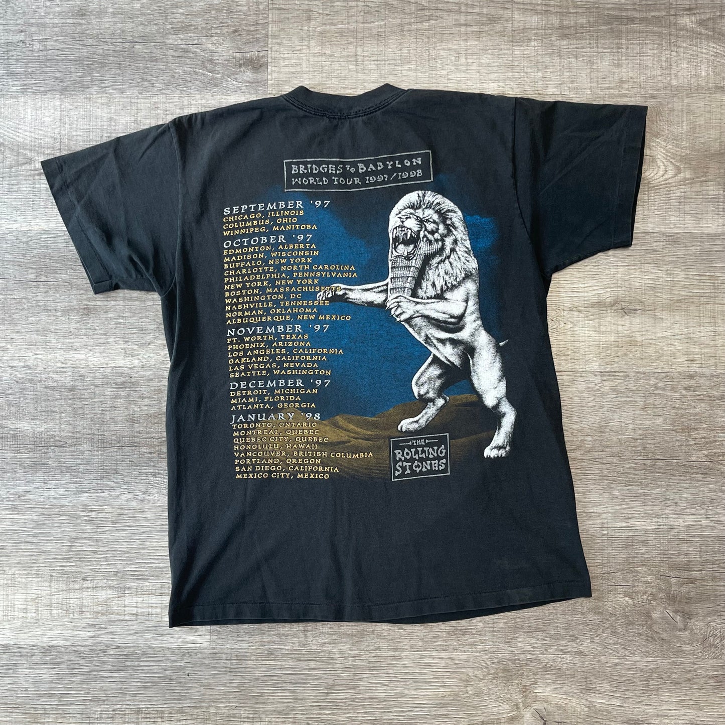 Rolling Stones Tour T shirt Bridges to Babylon - Size L