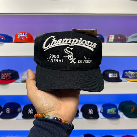 Vintage 2000 MLB Chicago White Sox  A.L Central Division Puma Snap Back New with tags