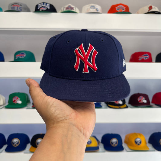 Vintage 1990s MLB New York Yankees Wool Fitted Size 7 1/4