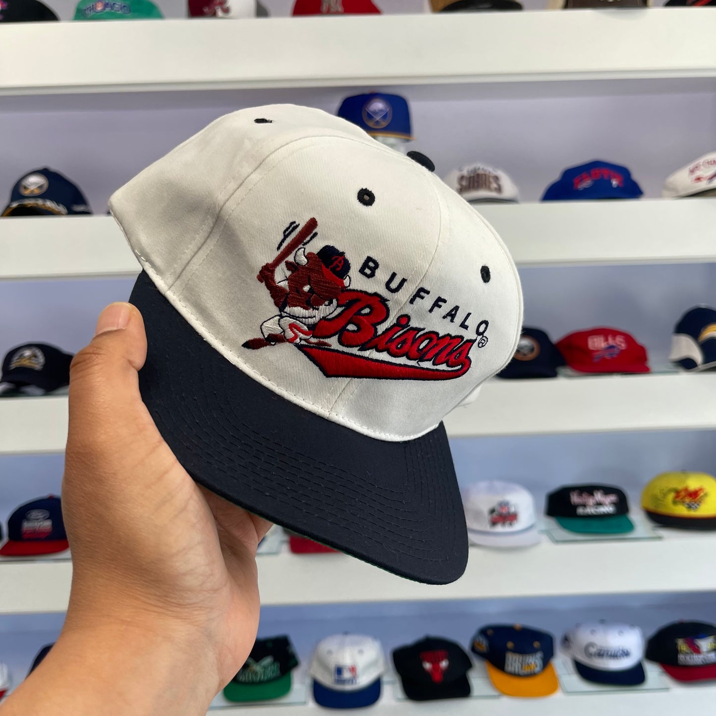 Vintage 1990s Buffalo Bisons Snap Back