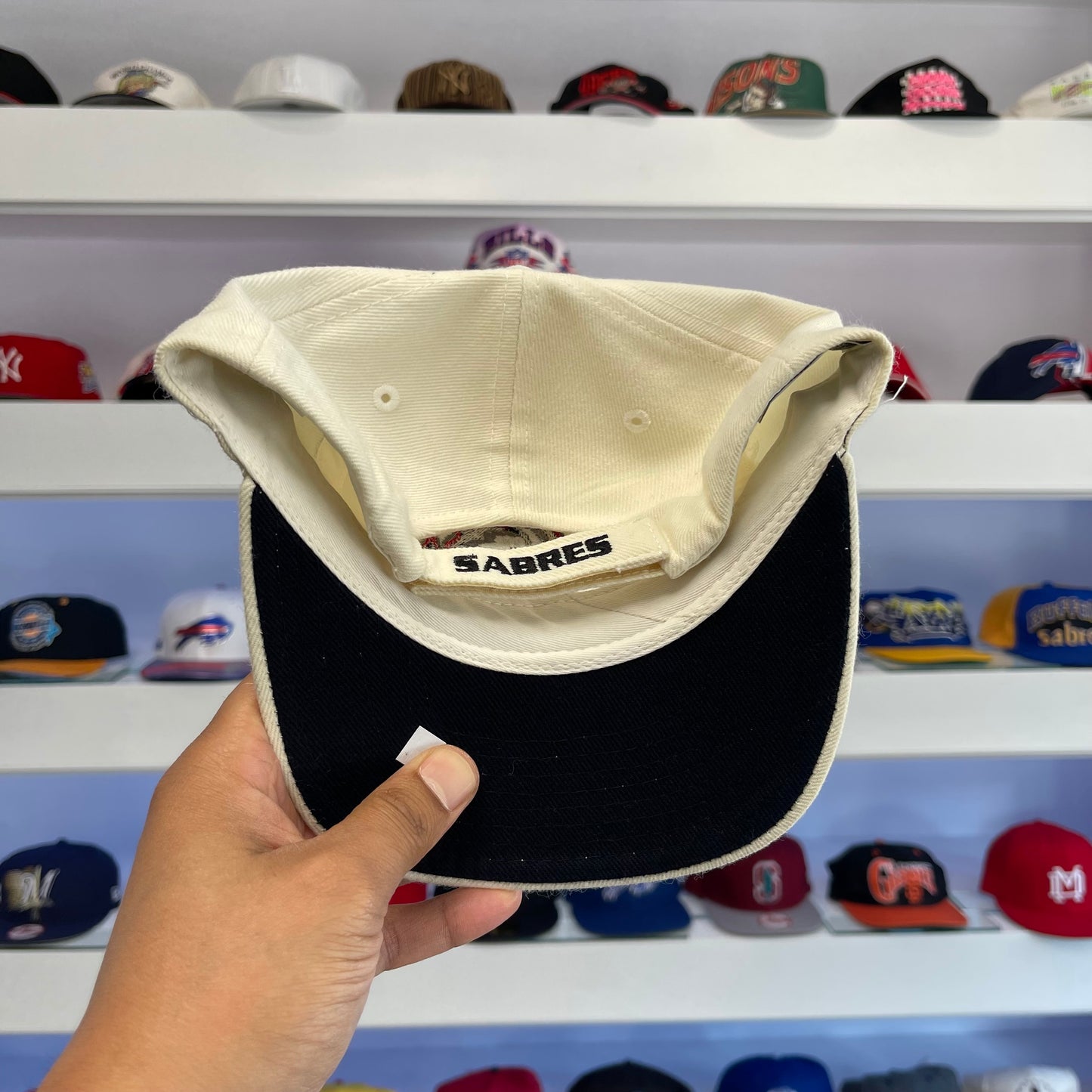 Vintage NHL Buffalo Sabres White Dome Goat Head Puma Velcro Snap Back