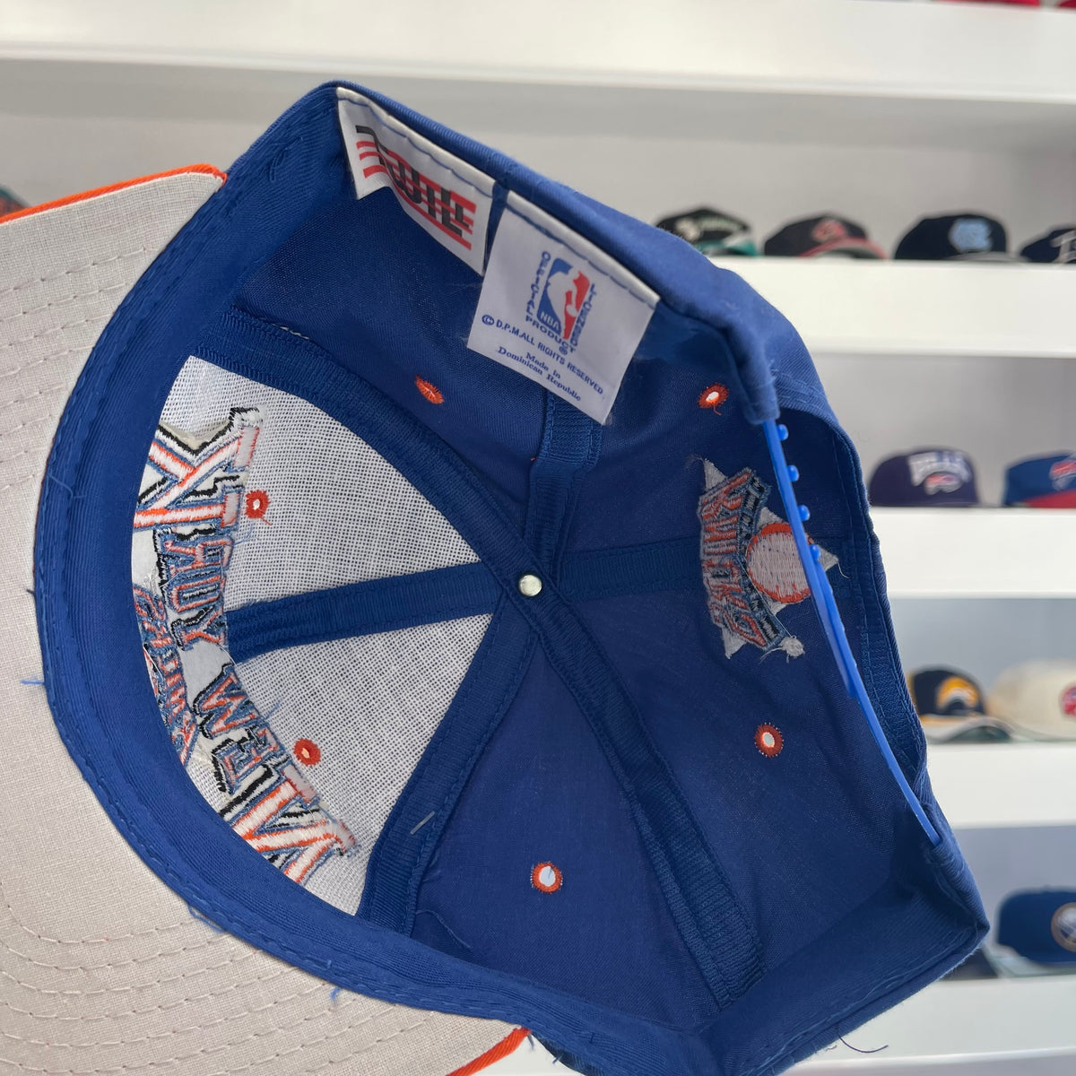 Vintage 1990s NBA New York Knicks Twill Snap Back Dead Stock New