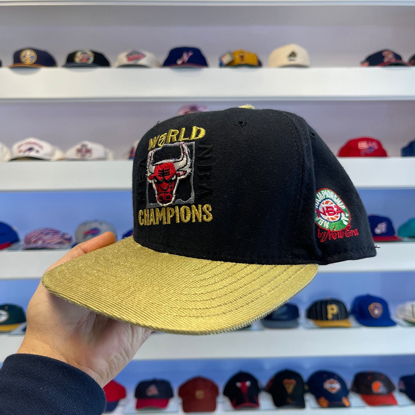Vintage 1990s NBA Chicago Bulls Champions Snap Back