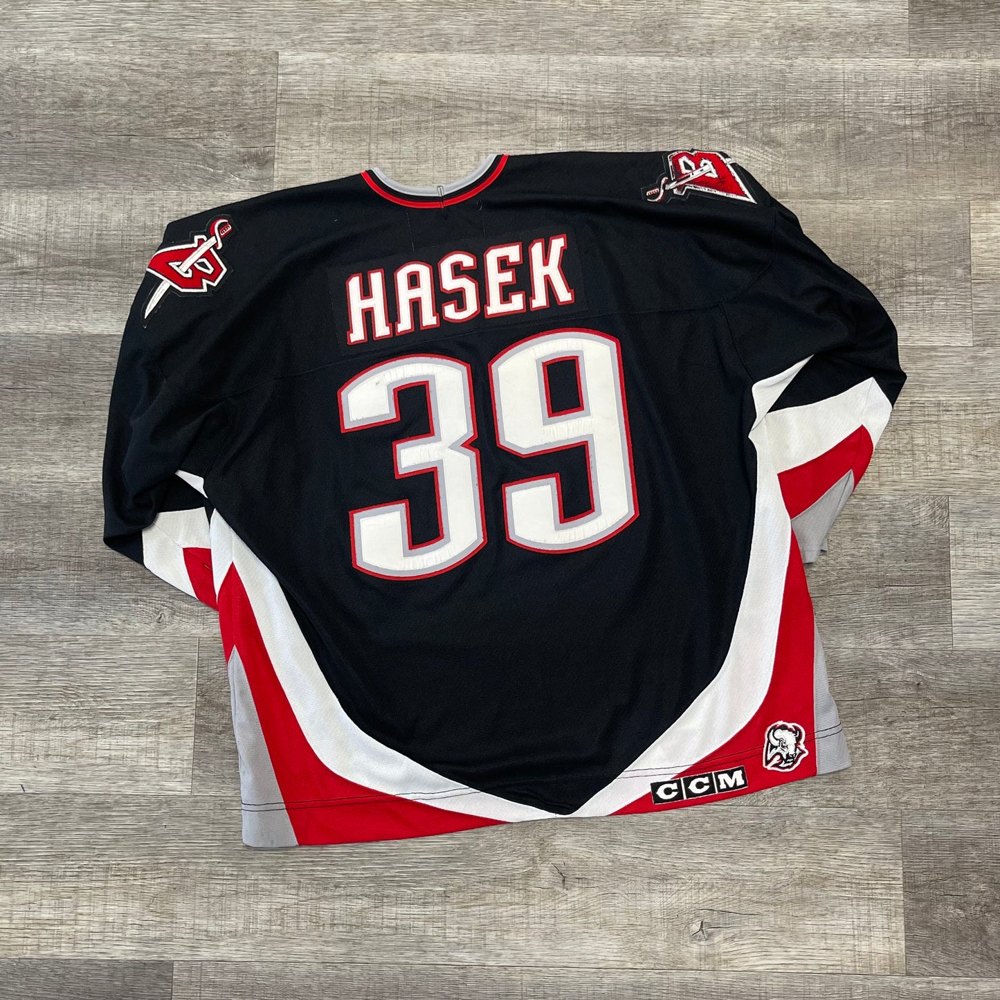 Vintage NHL Dominik Hasek Buffalo Sabres CCM GOAT Head Jersey Size XL
