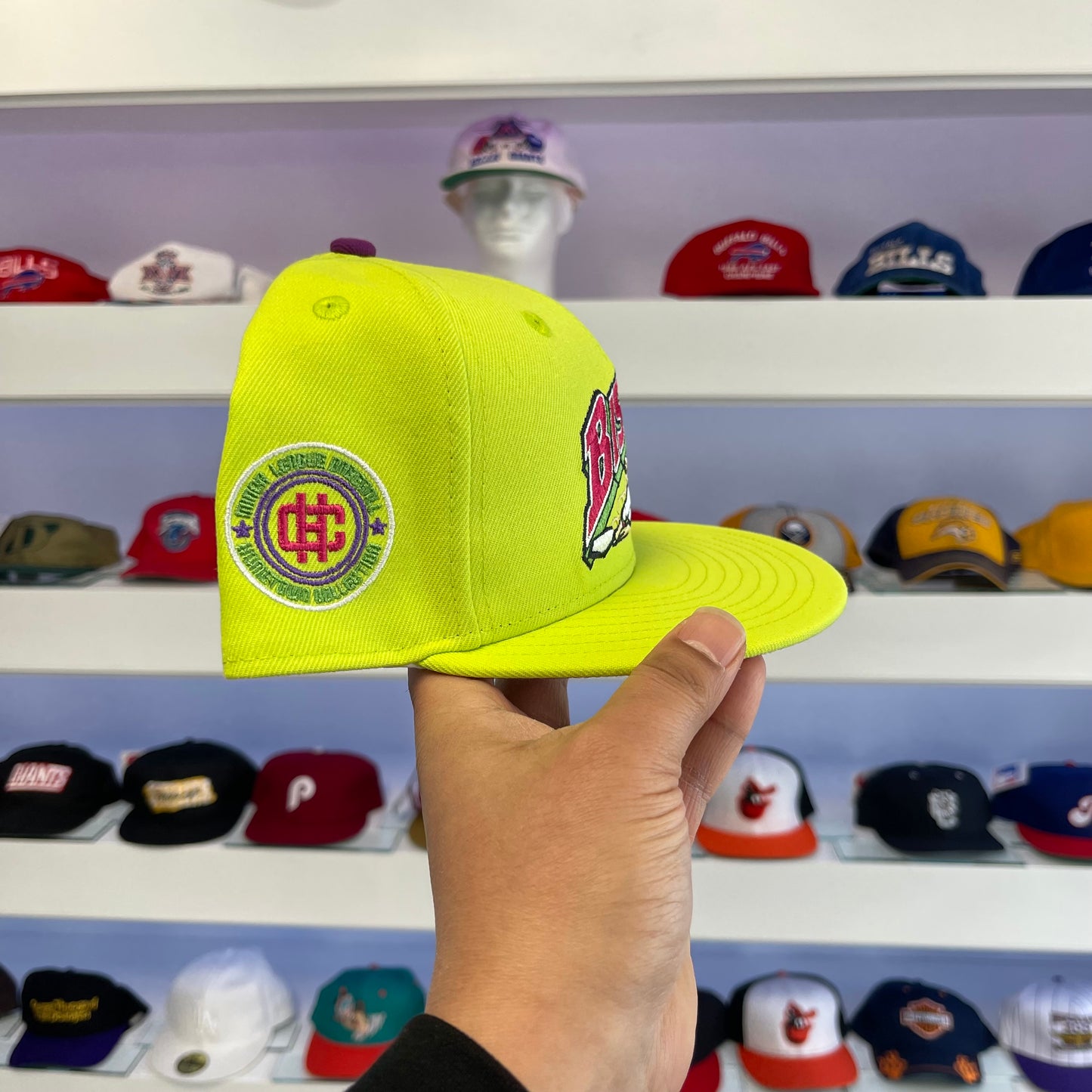 Exclusive MiLB Buffalo Bisons Sliding Logo Fitted Size 8