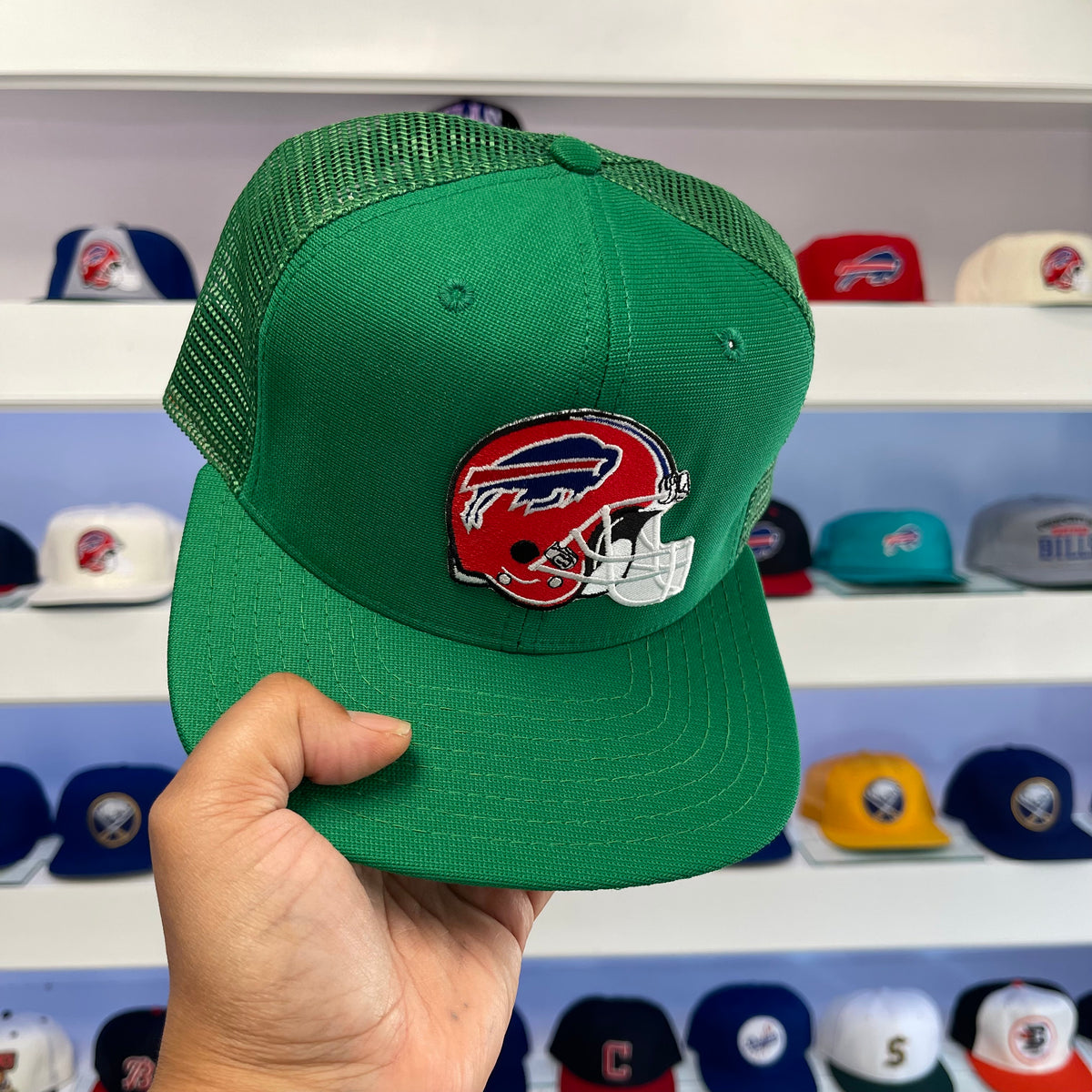 Vintage 1990s Buffalo Bills Red Helmet Kelly Green Snap Back
