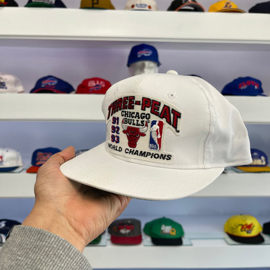 Vintage NBA Chicago Bulls Three-Peat 91,92,93 Sports Specialties Snap Back