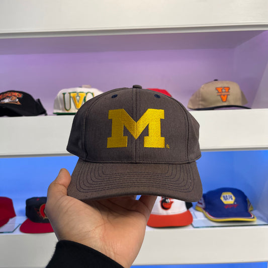 Vintage Michigan Wolverines Snap Back