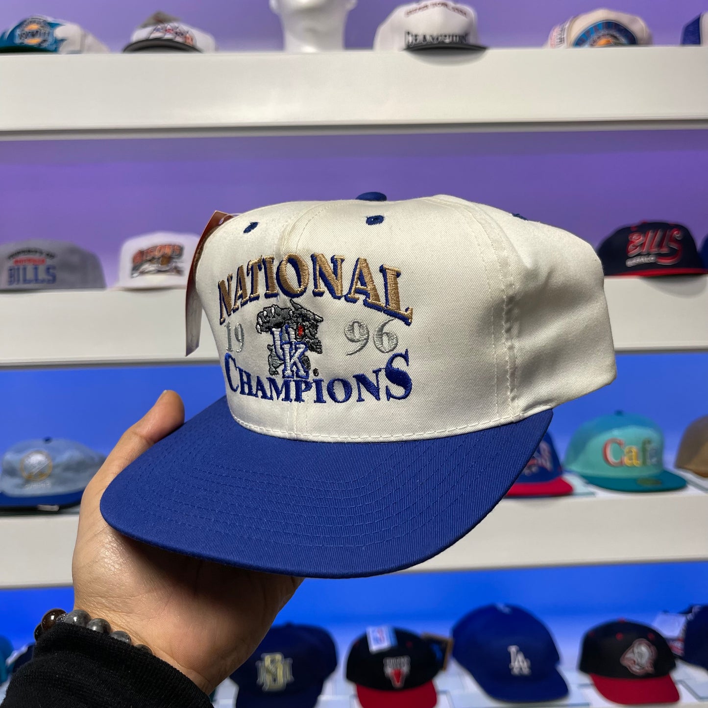 Vintage NCAA 1996 Kentucky Wildcats National Champions Snap Back New with Tags