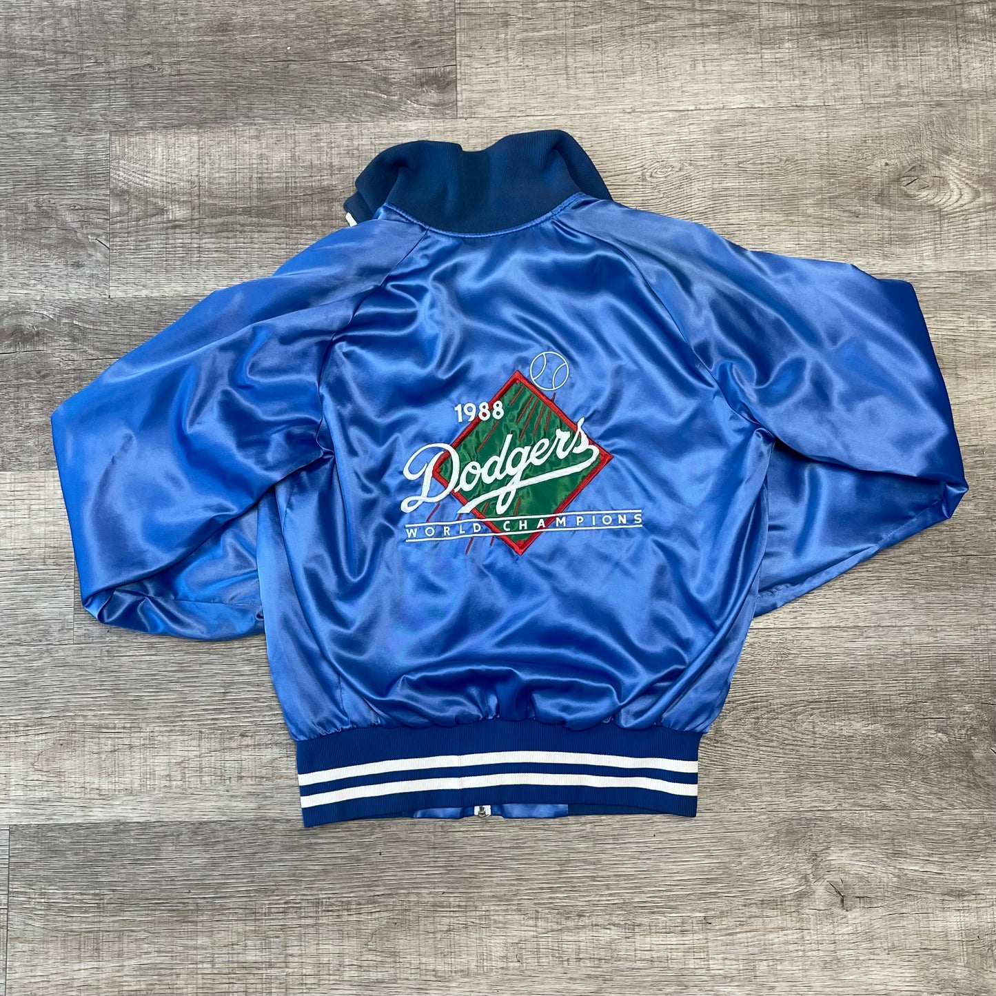 Vintage 1988 Los Angeles Dodgers Satin Jacket Size Small