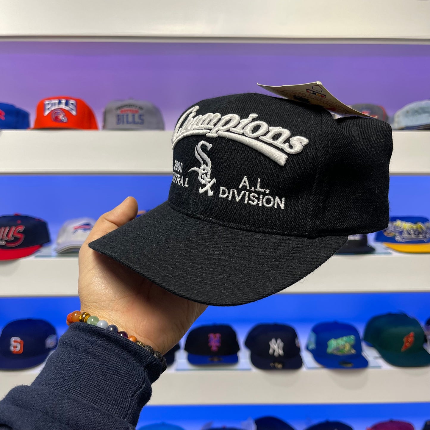 Vintage 2000 MLB Chicago White Sox  A.L Central Division Puma Snap Back New with tags