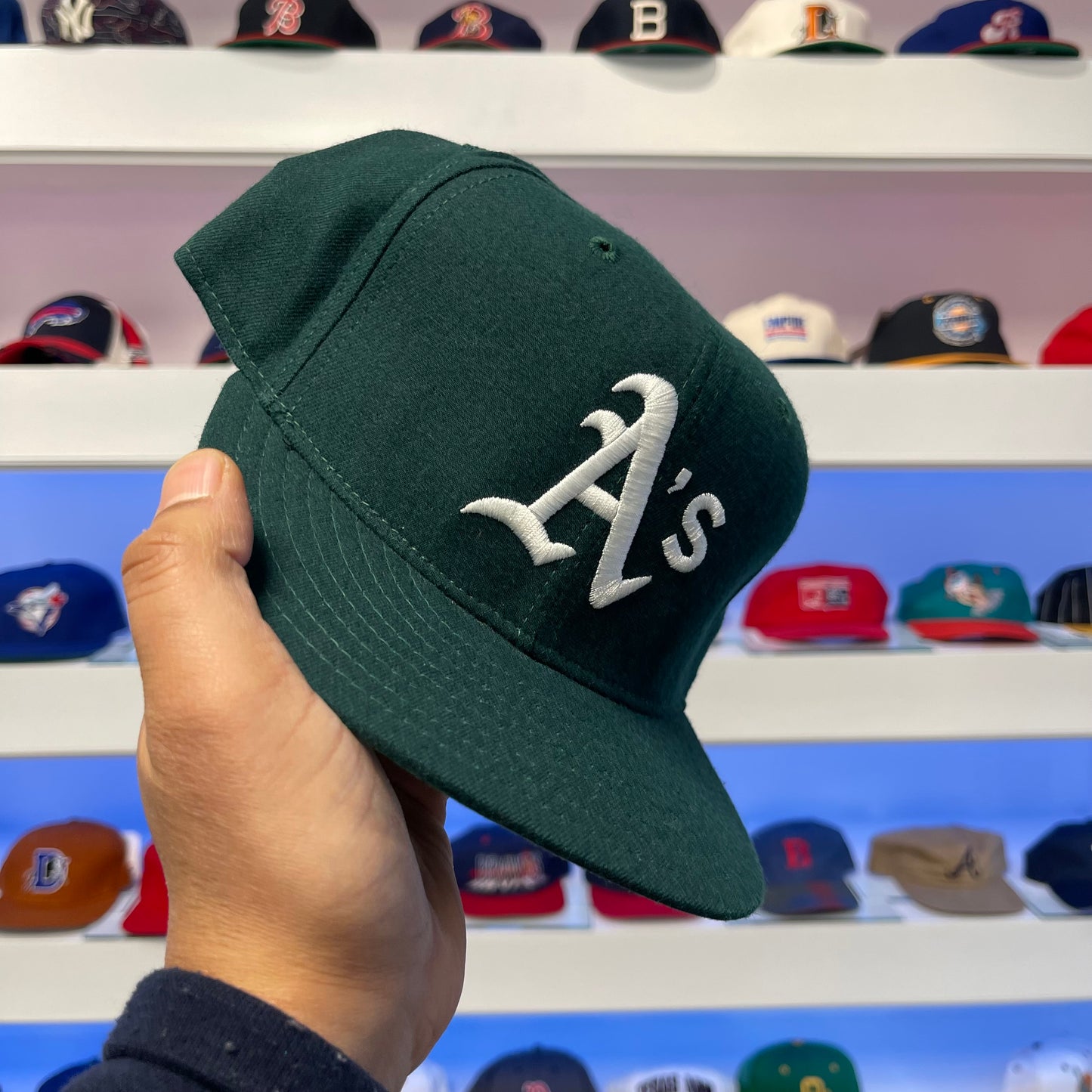 Vintage MLB Oakland Athletics 100% Wool Fitted Size 7 1/2