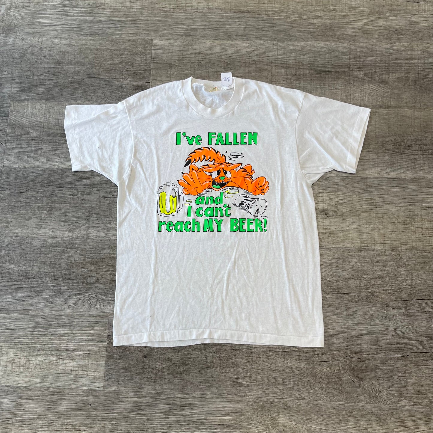 Vintage 1991 I’ve Fallen and I Can’t Reach My Beer T Shirt Size Large