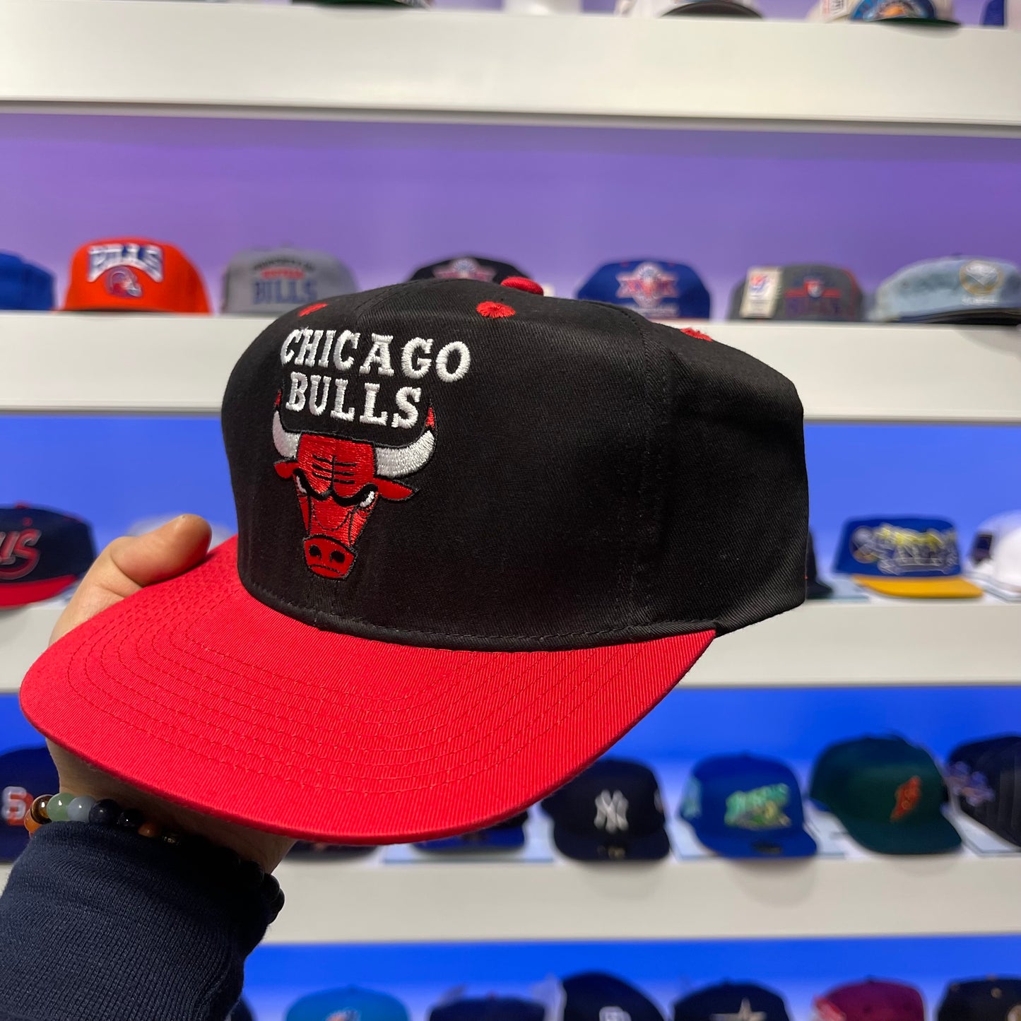 Vintage NBA Chicago Bulls Adidas Snap Back New Dead Stock