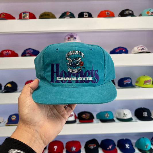 Vintage 1990s NBA Charlotte Hornets Snap Back