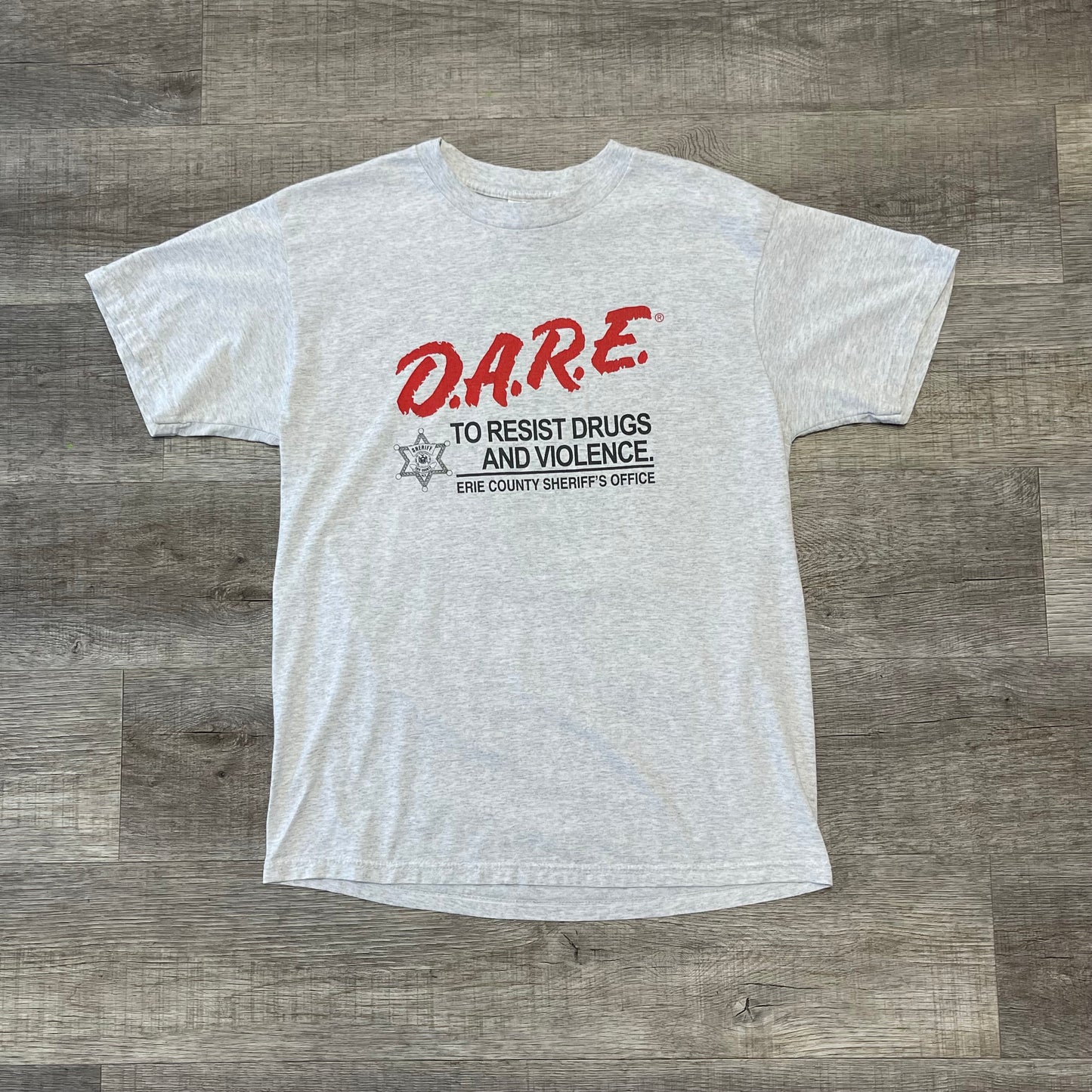 Vintage D.A.R.E T Erie County Sheriff’s Shirt Size Large