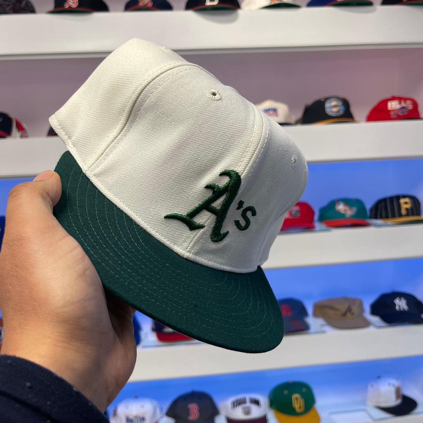 Vintage MLB Oakland Athletics Wool Fitted Size 7 1/2
