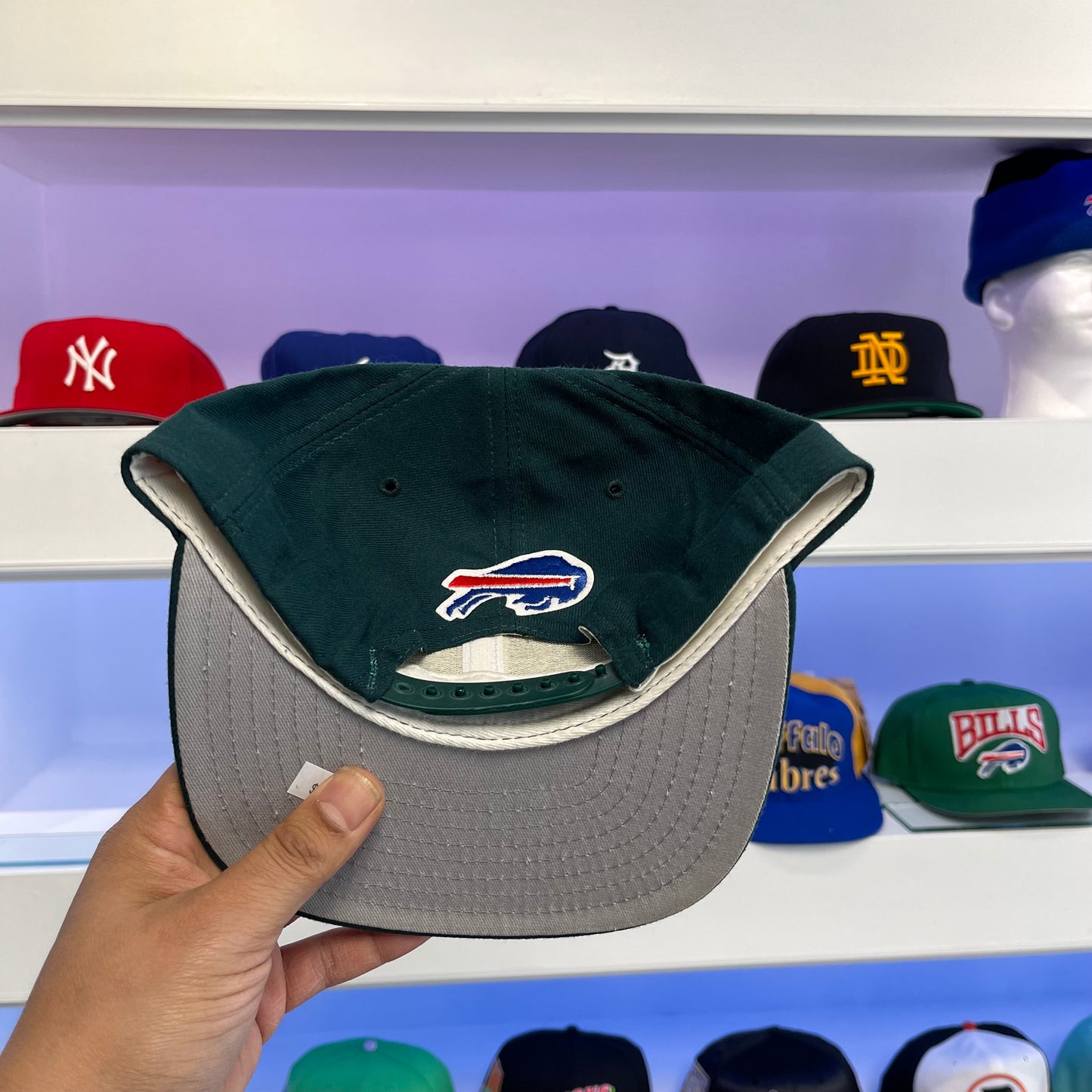 Vintage 1990s NFL Buffalo Bills New Era Wool Snap Back New