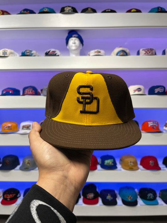 San Diego Padres Taco Bell New Era Wool Nylon Fitted Size 7 1/2