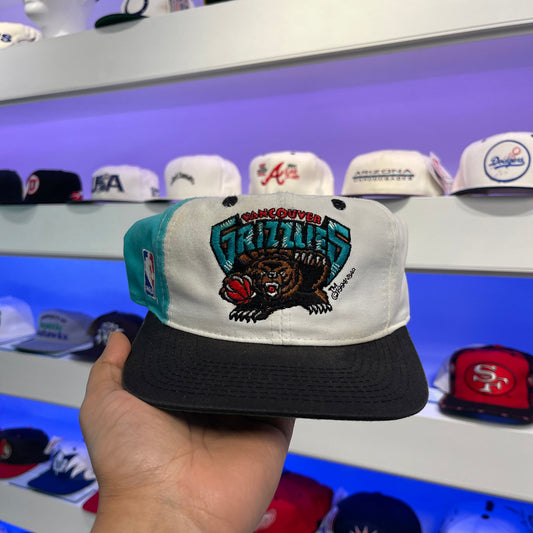 Vintage Vancouver Grizzlies Sports Specialties Snap Back