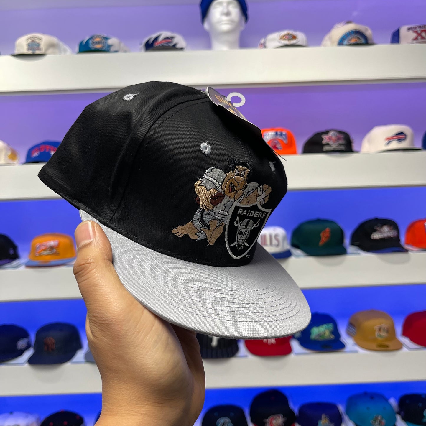 Oakland Raiders Flint Stone Snap Back New with Tags